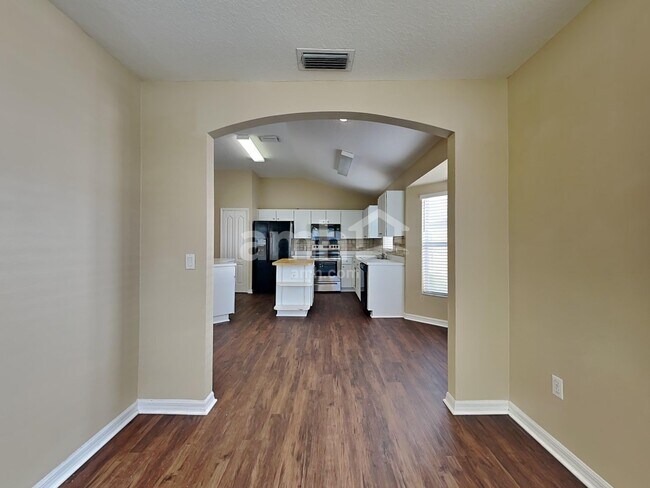 Foto del edificio - 1309 Lake Shore Ranch Dr