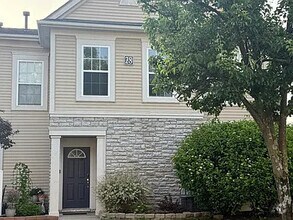 Building Photo - 25985 Maritime Cir S