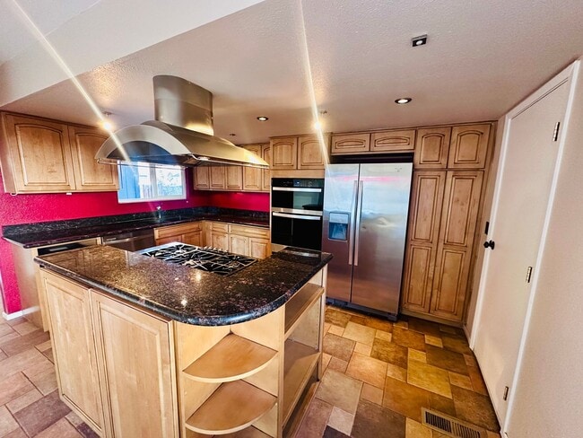 Foto del edificio - Charming Three Bedroom in Old Northwest Reno - Sewer & Trash Included! Available NOW!