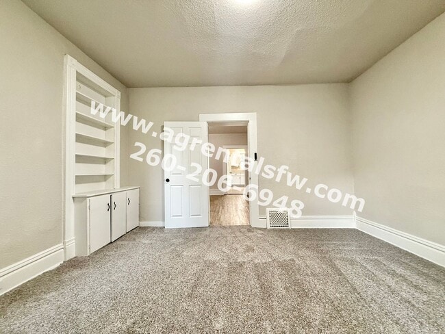Foto del edificio - 432 W Butler St