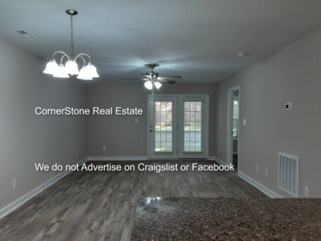 Foto del edificio - 3203 Sperry Branch Way