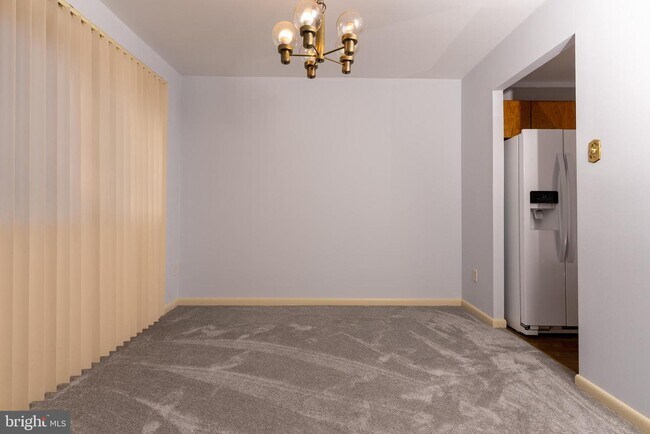Building Photo - 228 Josephs Way