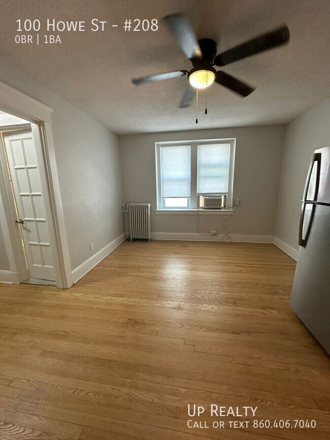 Foto del edificio - 100 Howe St