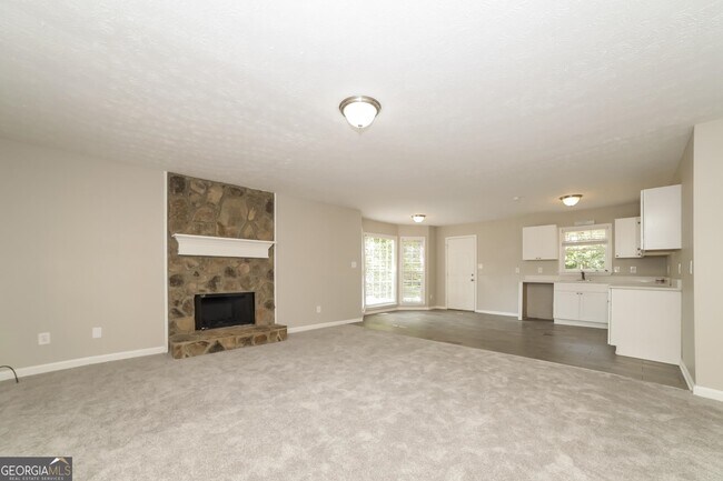 Foto del edificio - 2780 Deerfield Dr