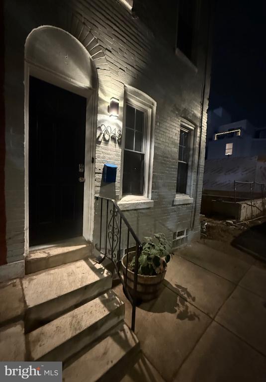 Foto del edificio - 2048 N Darien St