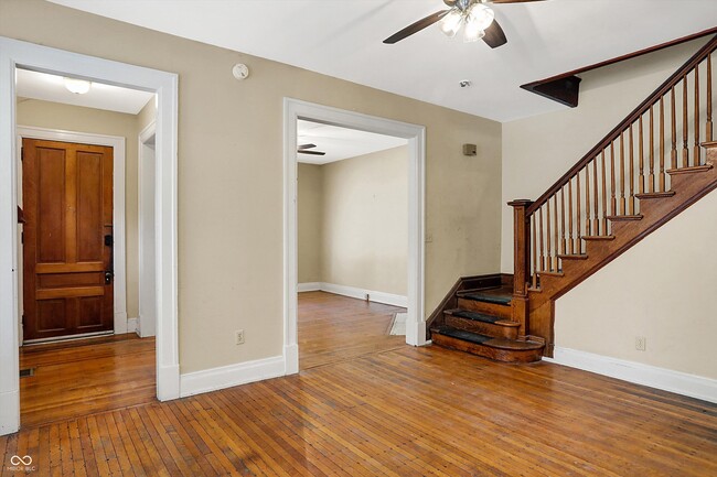 Building Photo - 1440 N Park Ave