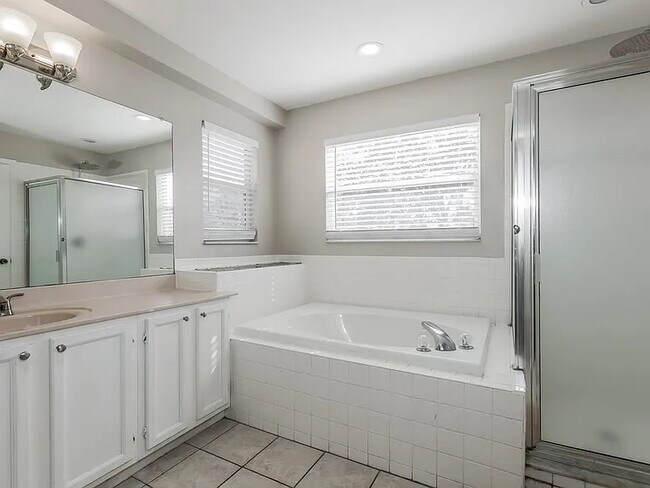 Foto del edificio - 902 S Kingsway Rd