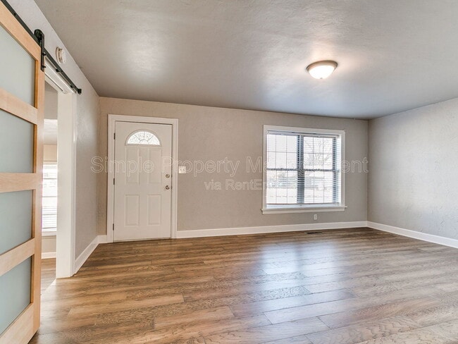 Foto del edificio - 3108 NW 43rd St