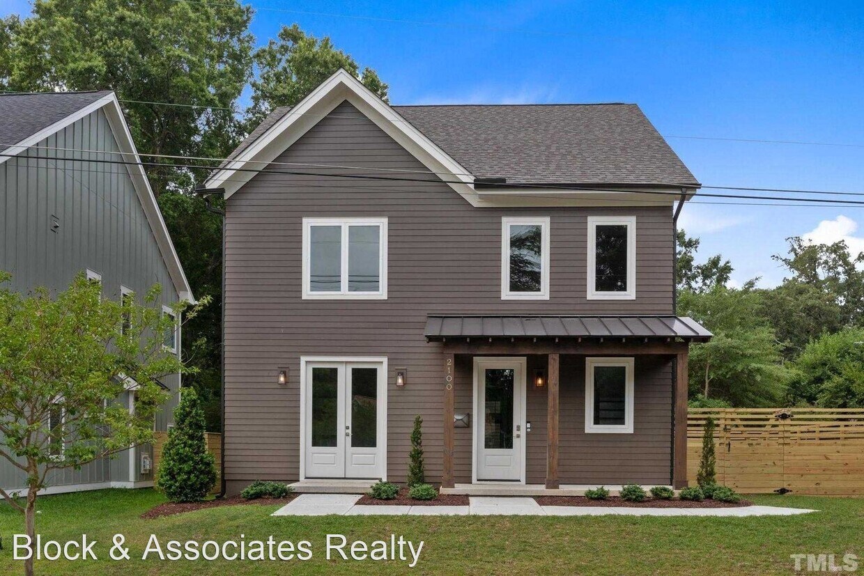 Primary Photo - 4 br, 3.5 bath House - 2100 Tudor Pl.