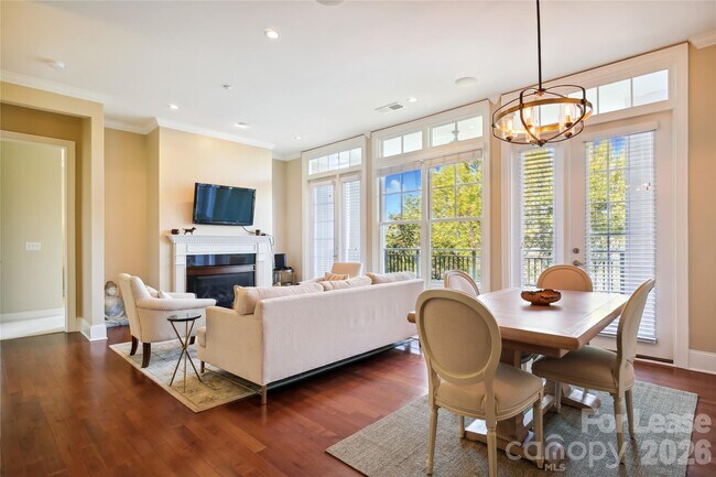 Foto del edificio - 5425 Closeburn Rd