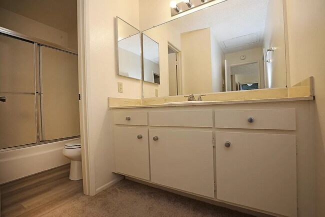 Foto del edificio - APT 92