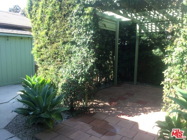 Foto del edificio - 11127 Culver Blvd