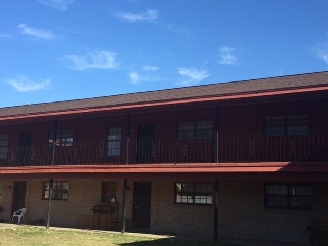 Building Photo - 1104 Primrose Ave