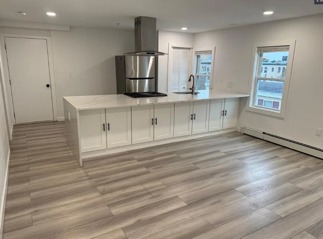 Photo - 61 Chapel St Apartment