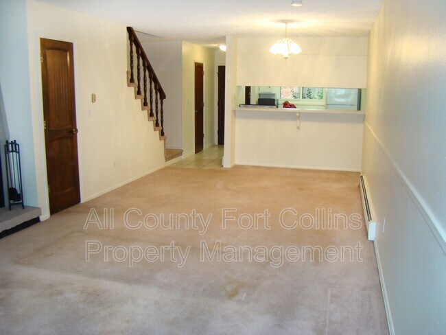 Foto del edificio - 1545 Adriel Ct