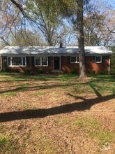 Building Photo - 315 Culpepper St