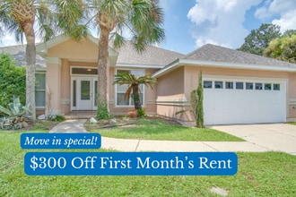 Building Photo - 2042 Hamilton Crossing Dr