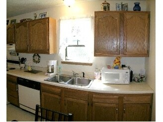 Kitchen - 6930 E State Highway 76