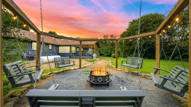 Building Photo - 3501 Autumn Woods Ln