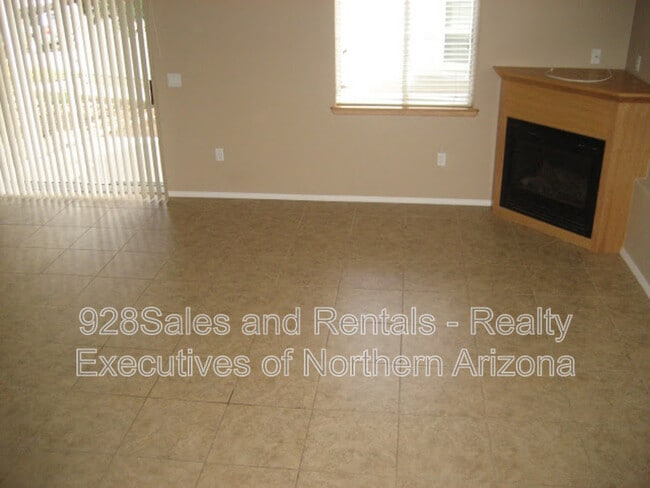 Foto del edificio - 4446 E Savannah Cir