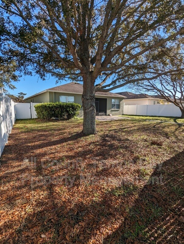 Building Photo - 6743 Wild Elm Ct