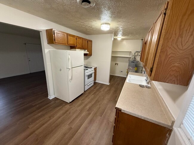 Foto del edificio - 1504 Thames Dr