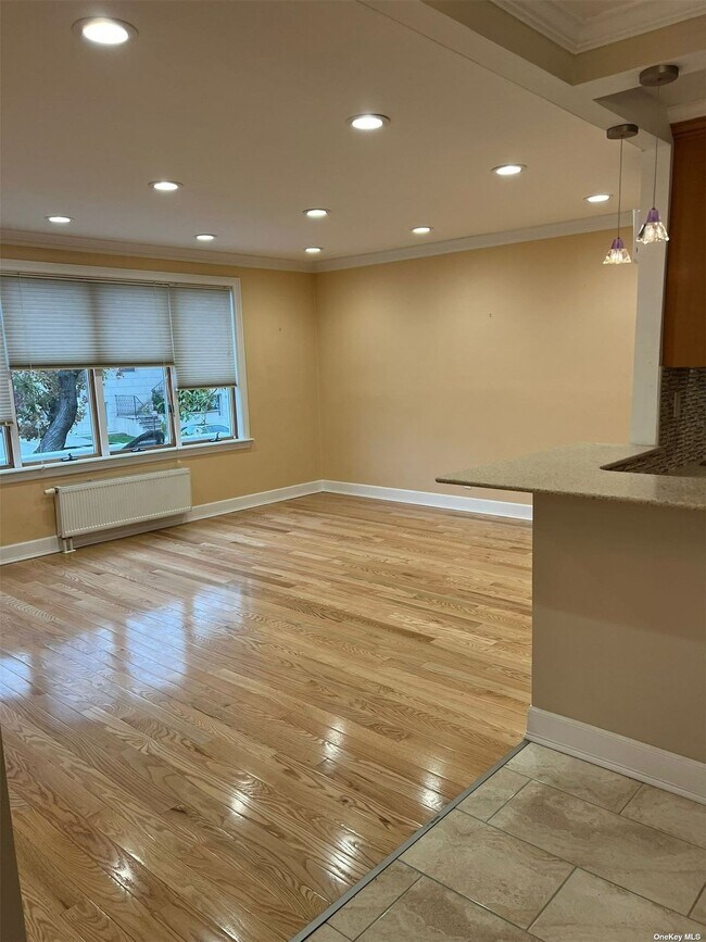 Building Photo - 196-60 45th Ave