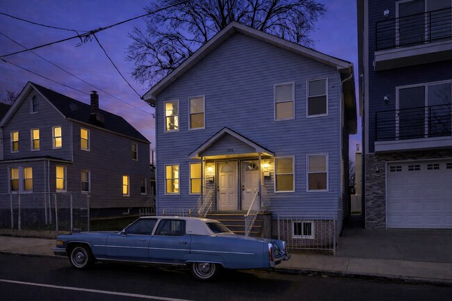 Foto del edificio - 390 S 19th St