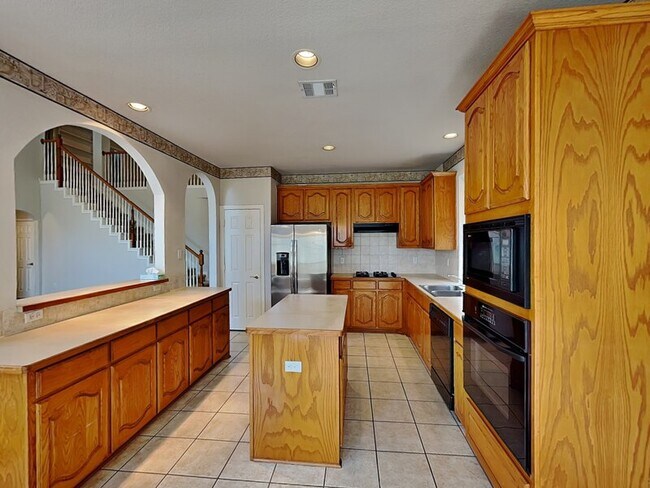 Foto del edificio - 5317 Summer Meadows Dr