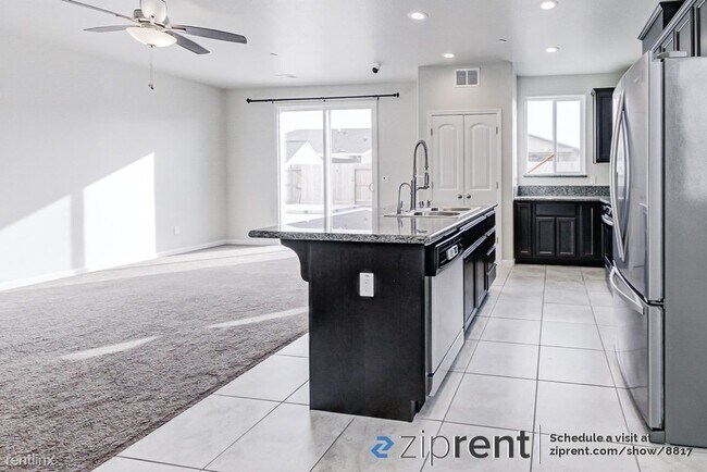 Foto del edificio - 3 br, 2 bath House - 1478 Woodbury Court, ...