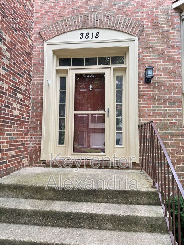 Foto del edificio - 3818 Vermont Ct
