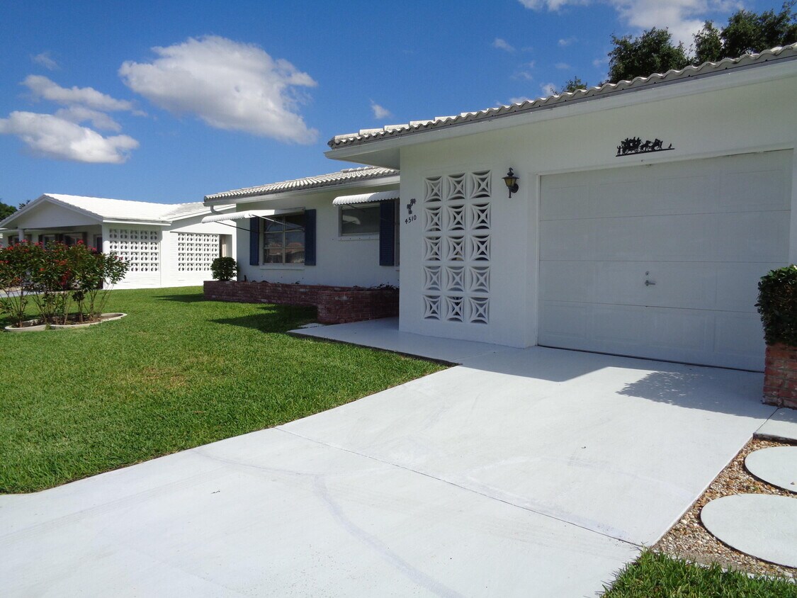 4510 NW 48th Ct, Tamarac, FL 33319 House Rental in Tamarac, FL