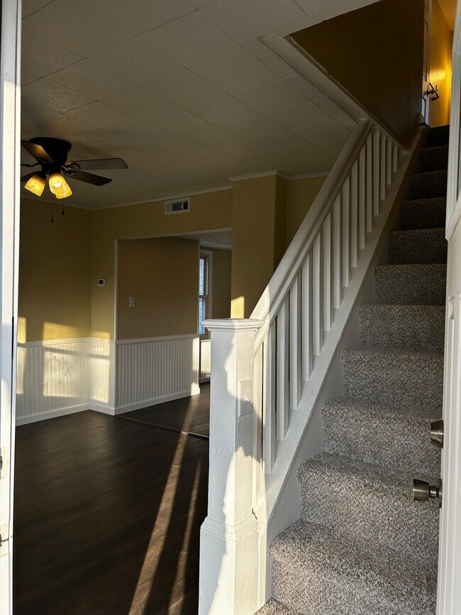 Foto del edificio - 444 Main St