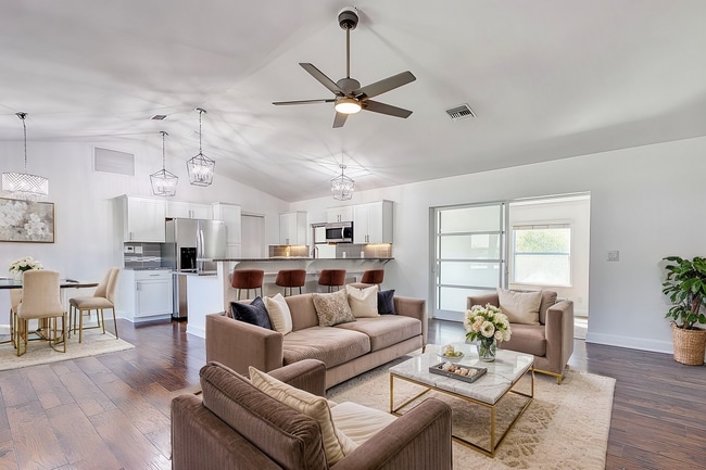 Foto del edificio - 18302 SE Eagle Ln