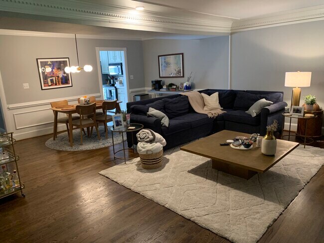 Foto del edificio - 515 Towergate Pl
