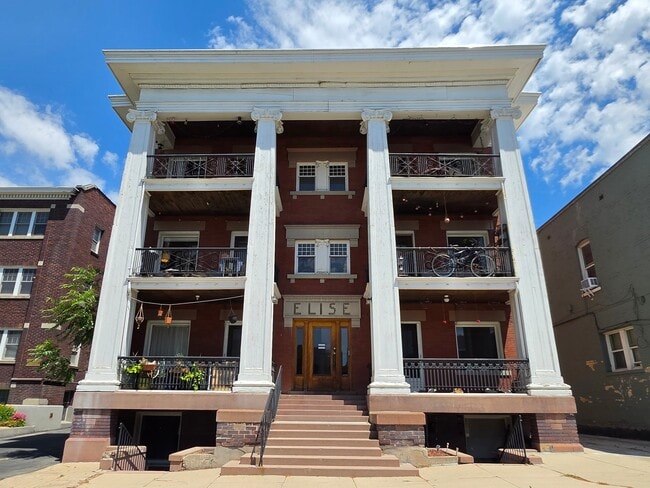 Building Photo - 561 E 100 S