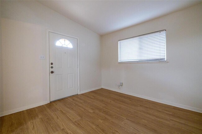 Foto del edificio - 4304 Scottsdale Rd