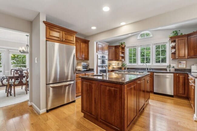 Foto del edificio - 5433 Braddock Ridge Dr