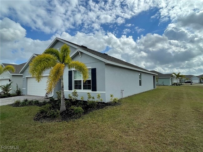 Building Photo - 16645 Elkhorn Coral Dr