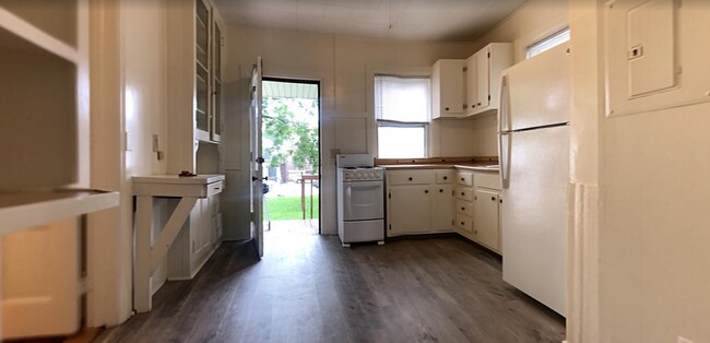 Foto del edificio - 629 E Jefferson St