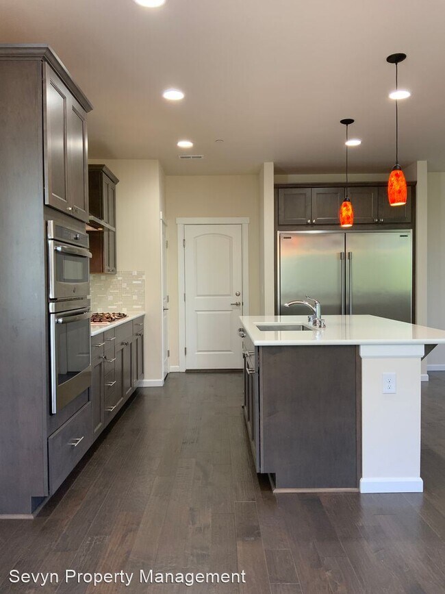 Foto del edificio - 4 br, 3.5 bath House - 18025 3rd Dr SE