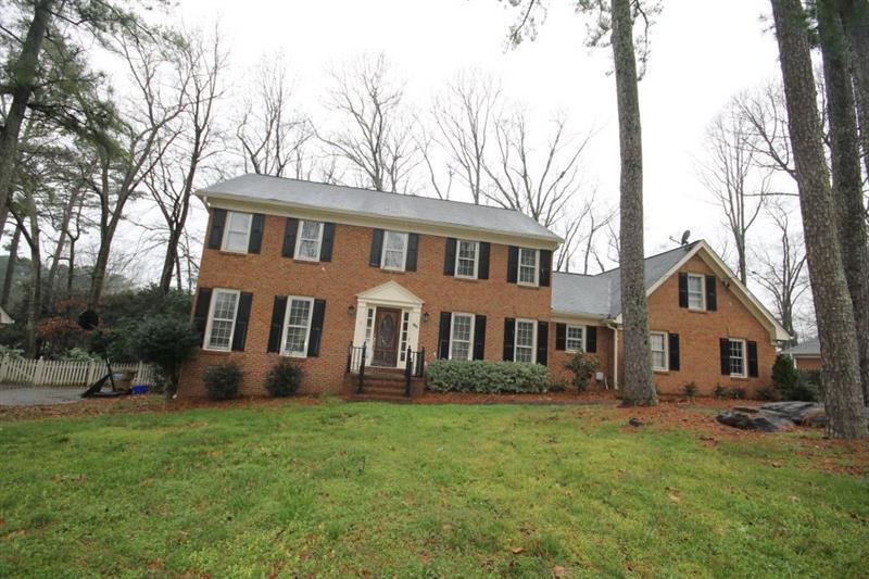 Primary Photo - 391 Brookshire Dr SW