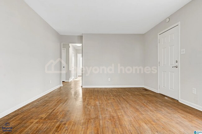 Foto del edificio - Beautifully Renovated Home in Adamsville -...
