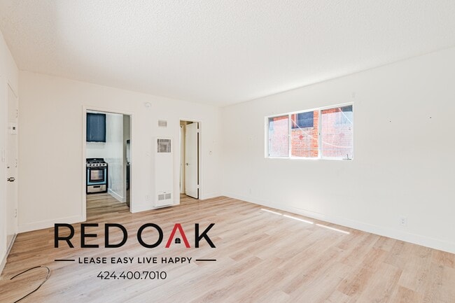 Foto del edificio - 439 S Catalina St