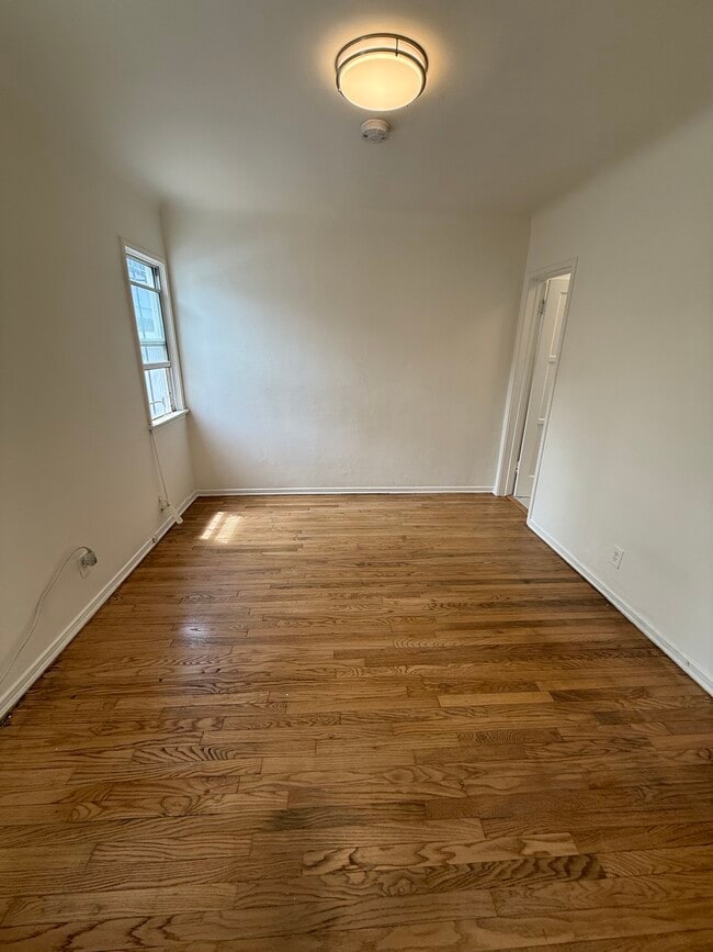 Bedroom - 920 N Hayworth Ave (West Hollywood, CA) Townhome