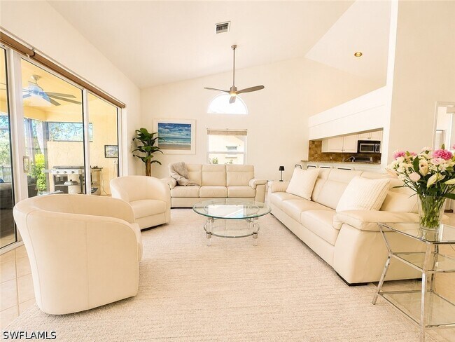 Foto del edificio - 25151 Bay Cedar Dr