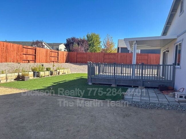 Building Photo - 17471 Desert Lake Dr