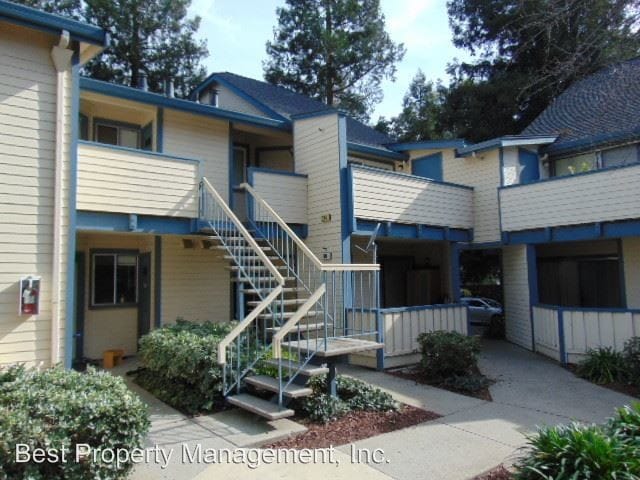 Primary Photo - 2 br, 2 bath House - 244 Sequim Common