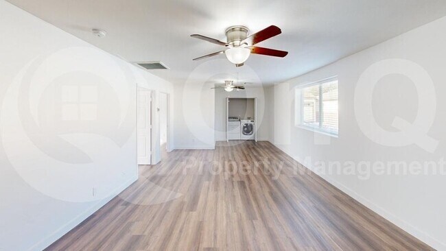 Foto del edificio - 1704 S 4th St