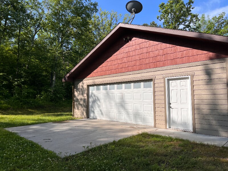 Primary Photo - 18747 Jermark Rd